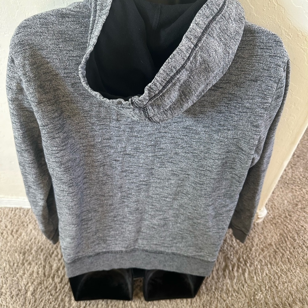 Men’s Pre Own As Is Calvin Klein Jeans Grey Hoodie Size M Medium pullover - Picture 4 of 4